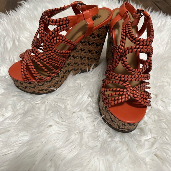 Multicolor strappy wedges size 10 - Picture 2 of 8